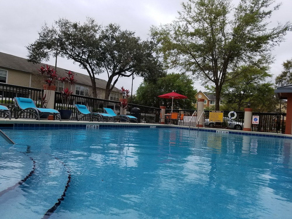 holiday inn express and suites jacksonville south