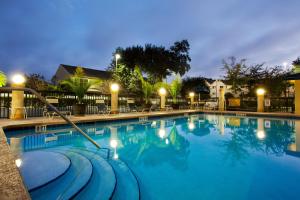 holiday inn express and suites jacksonville south