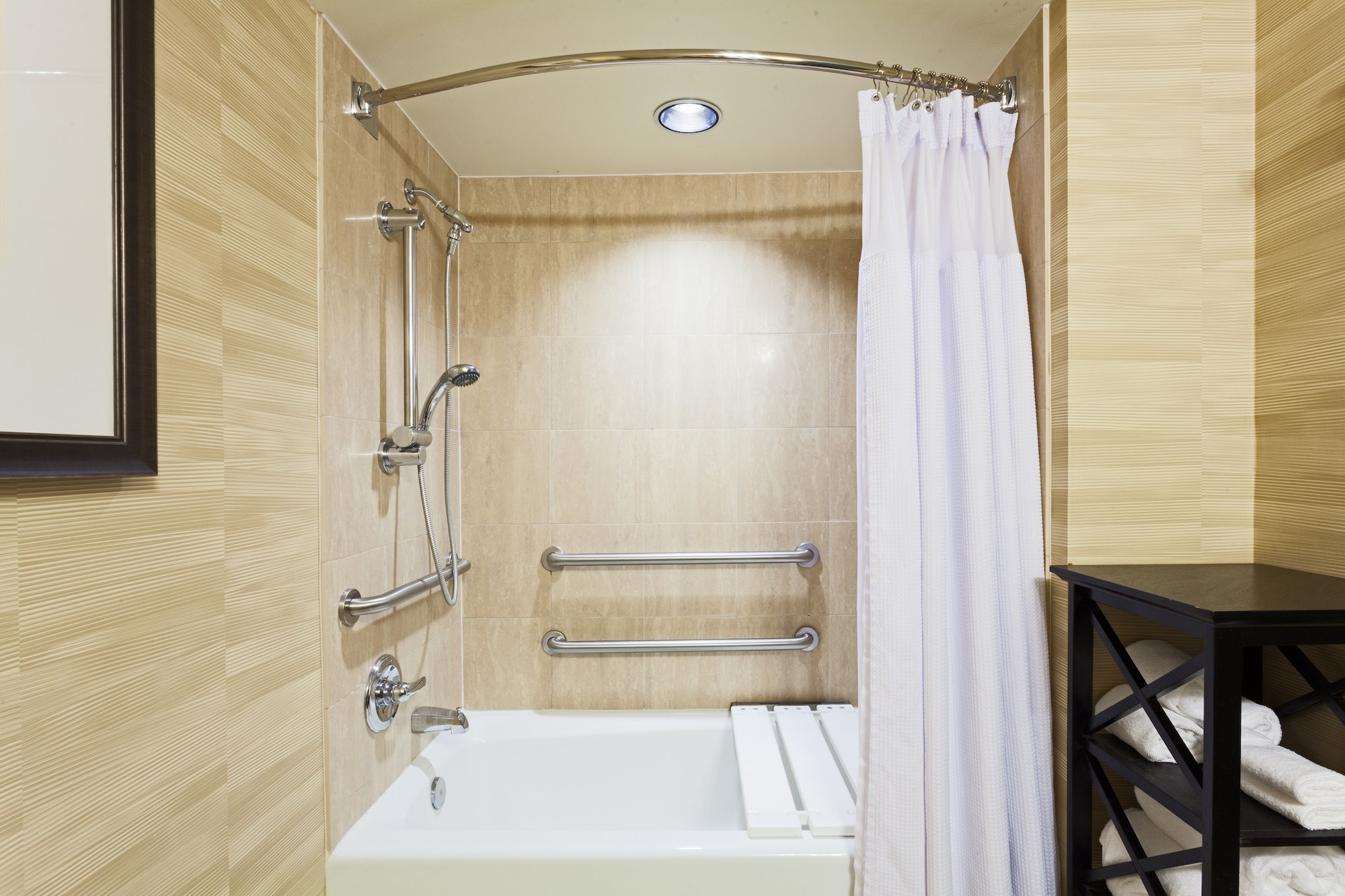 crowne plaza hotel jacksonville airport i 95n by ihg
