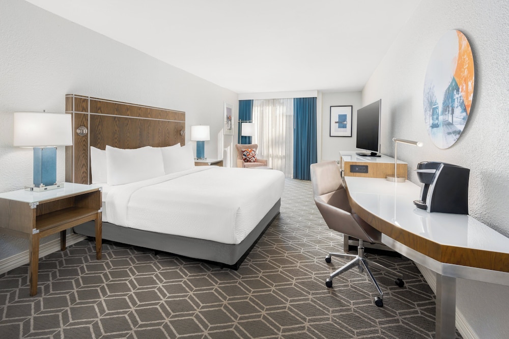 crowne plaza hotel jacksonville airport i 95n by ihg