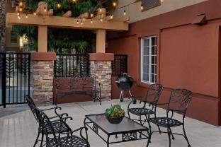 larkspur landing extended stay suites roseville
