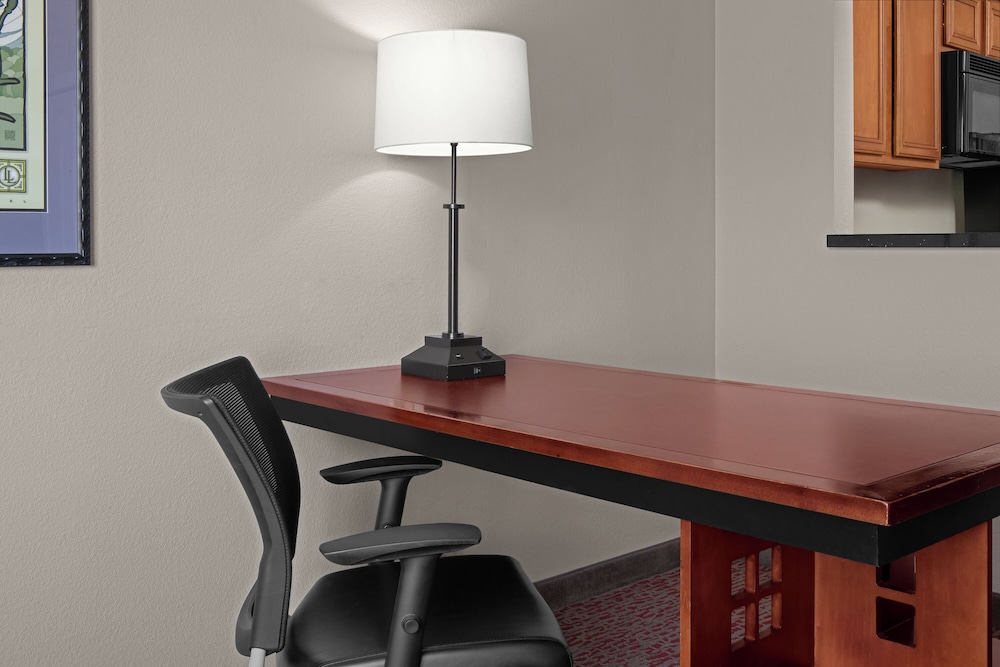 larkspur landing extended stay suites roseville