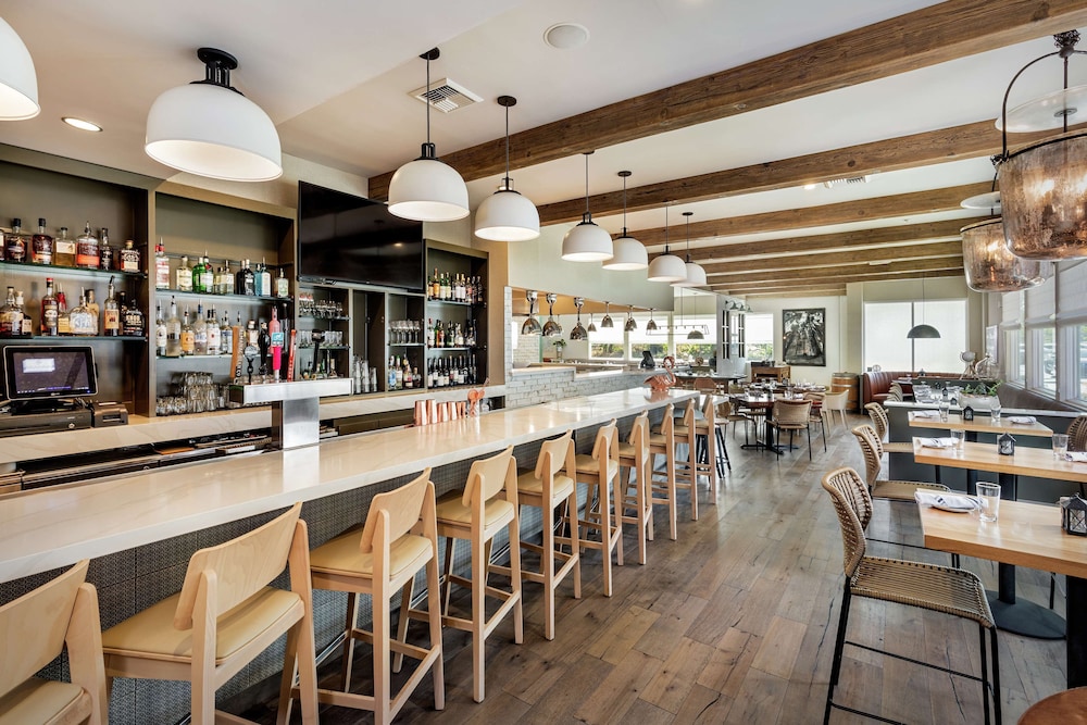 hilton garden inn davis downtown