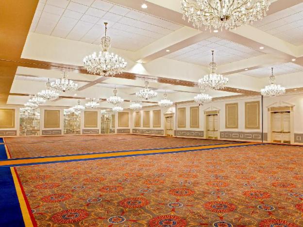 sheraton framingham hotel and conference center