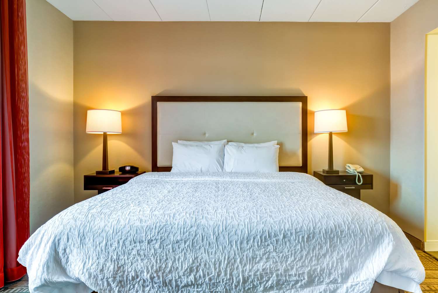 hampton inn boston norwood