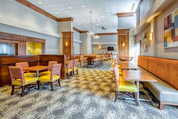 Hampton Inn Boston - Norwood,Massachusetts>>Boston,3 star