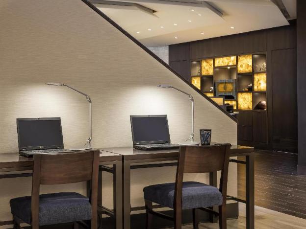 four points by sheraton norwood