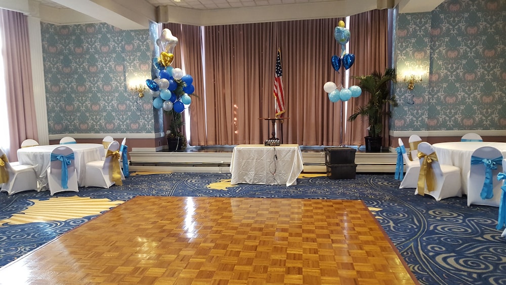 bedford plaza hotel boston