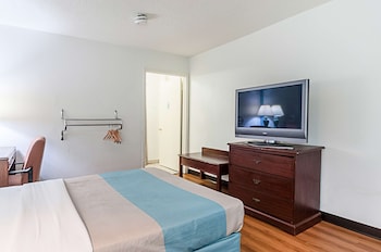 motel 6 southgate mi detroit