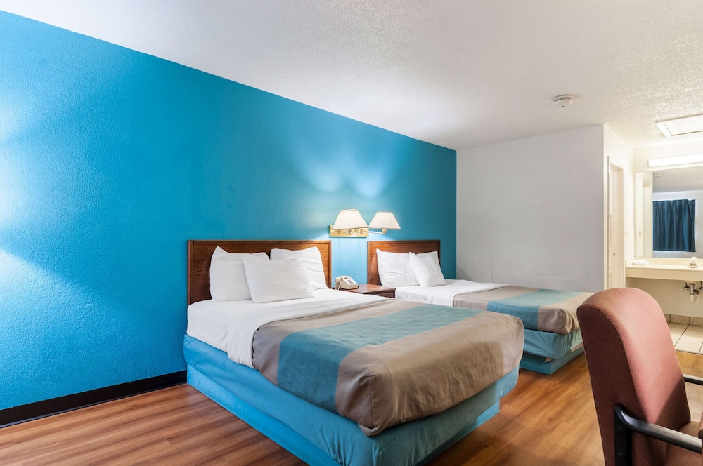 motel 6 southgate mi detroit