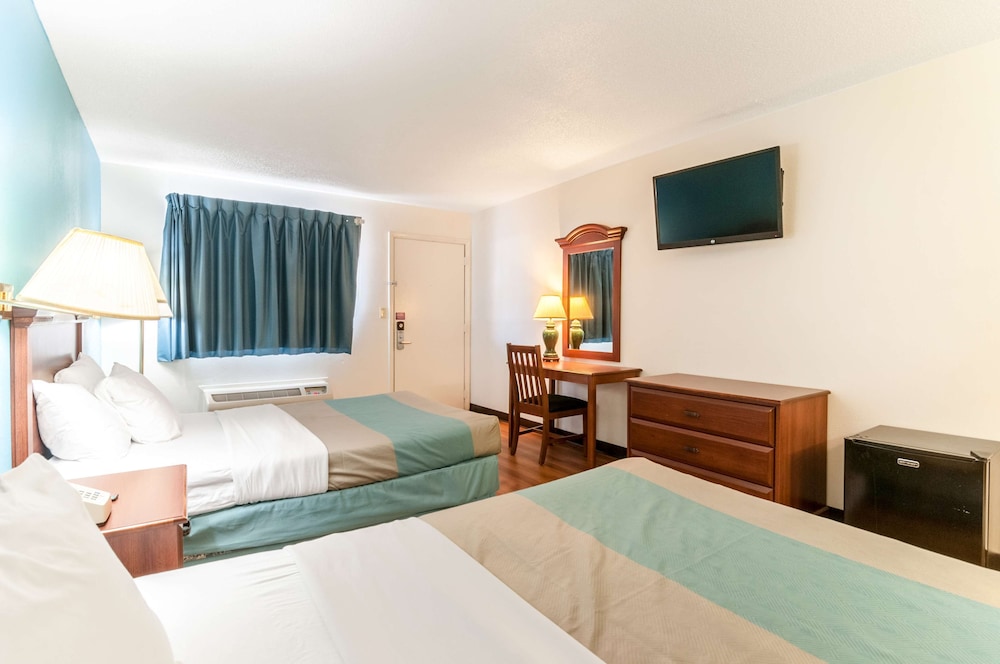 motel 6 southgate mi detroit