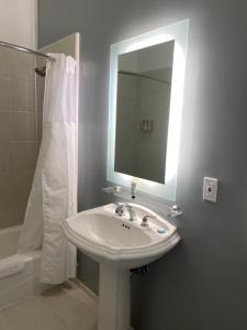 Elm House Inn,Napa Valley>>Napa,3 star