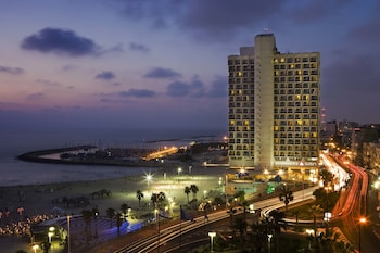 renaissance tel aviv