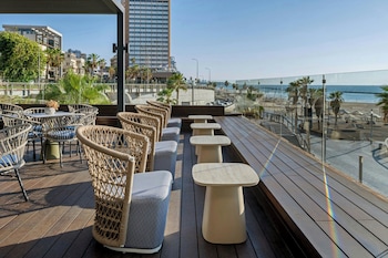 renaissance tel aviv