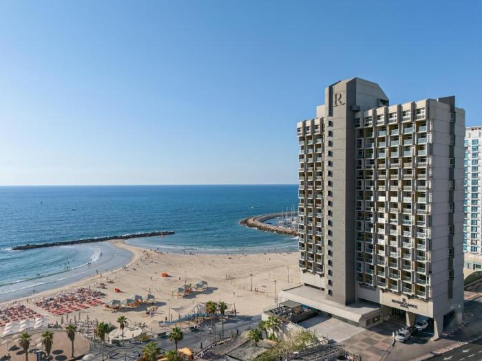 renaissance tel aviv