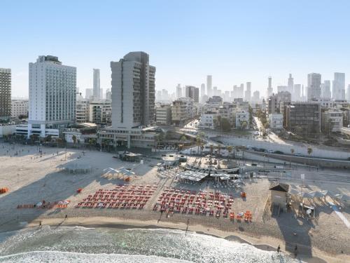 renaissance tel aviv