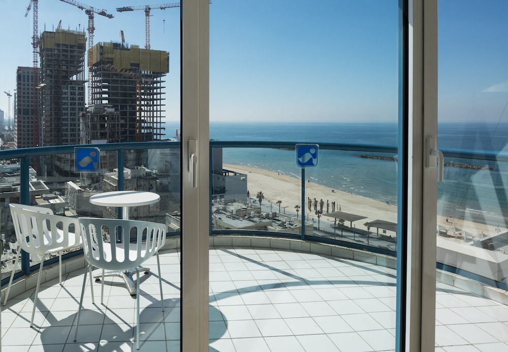 sea tower by isrotel design
