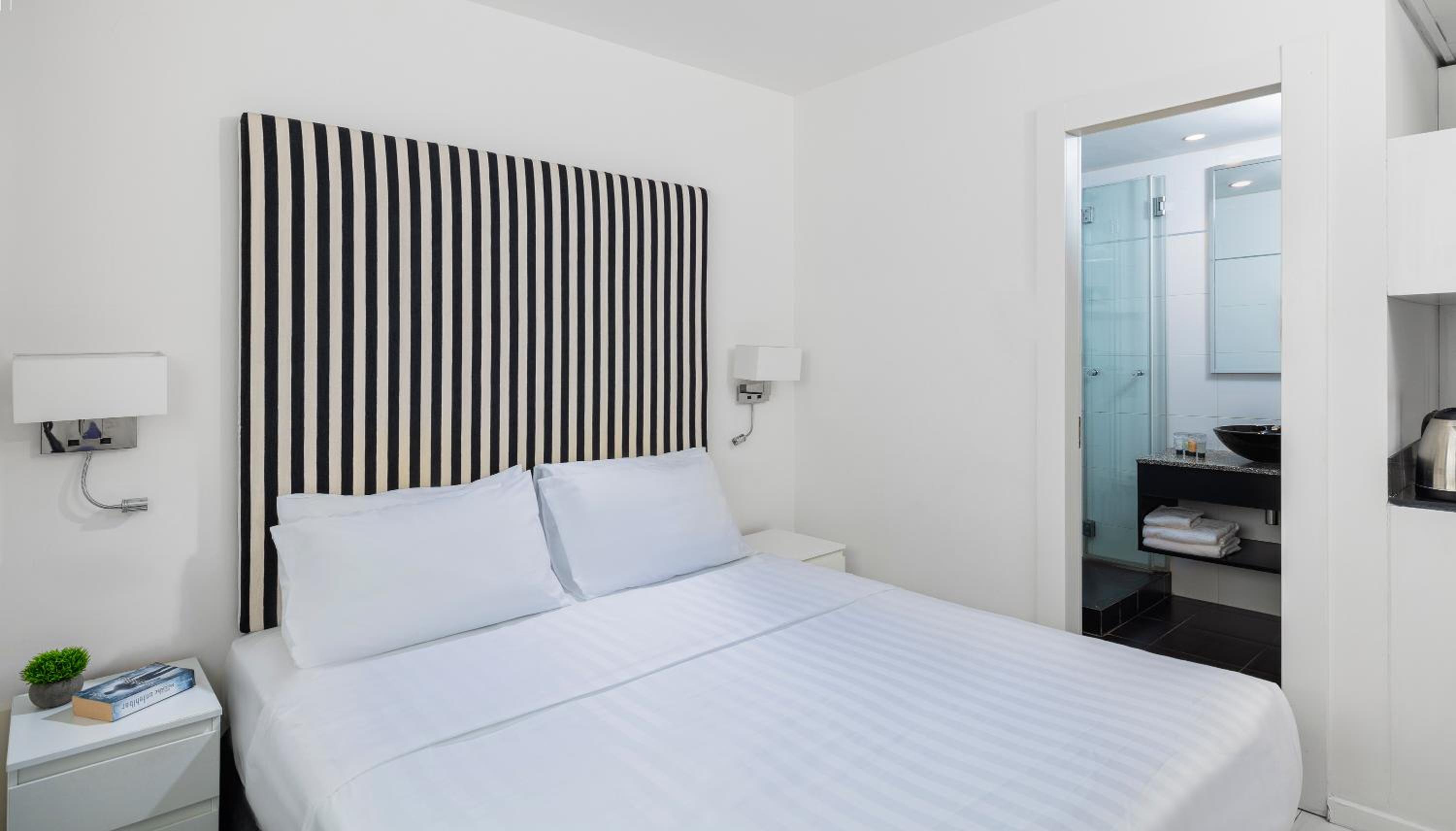 best western regency suites