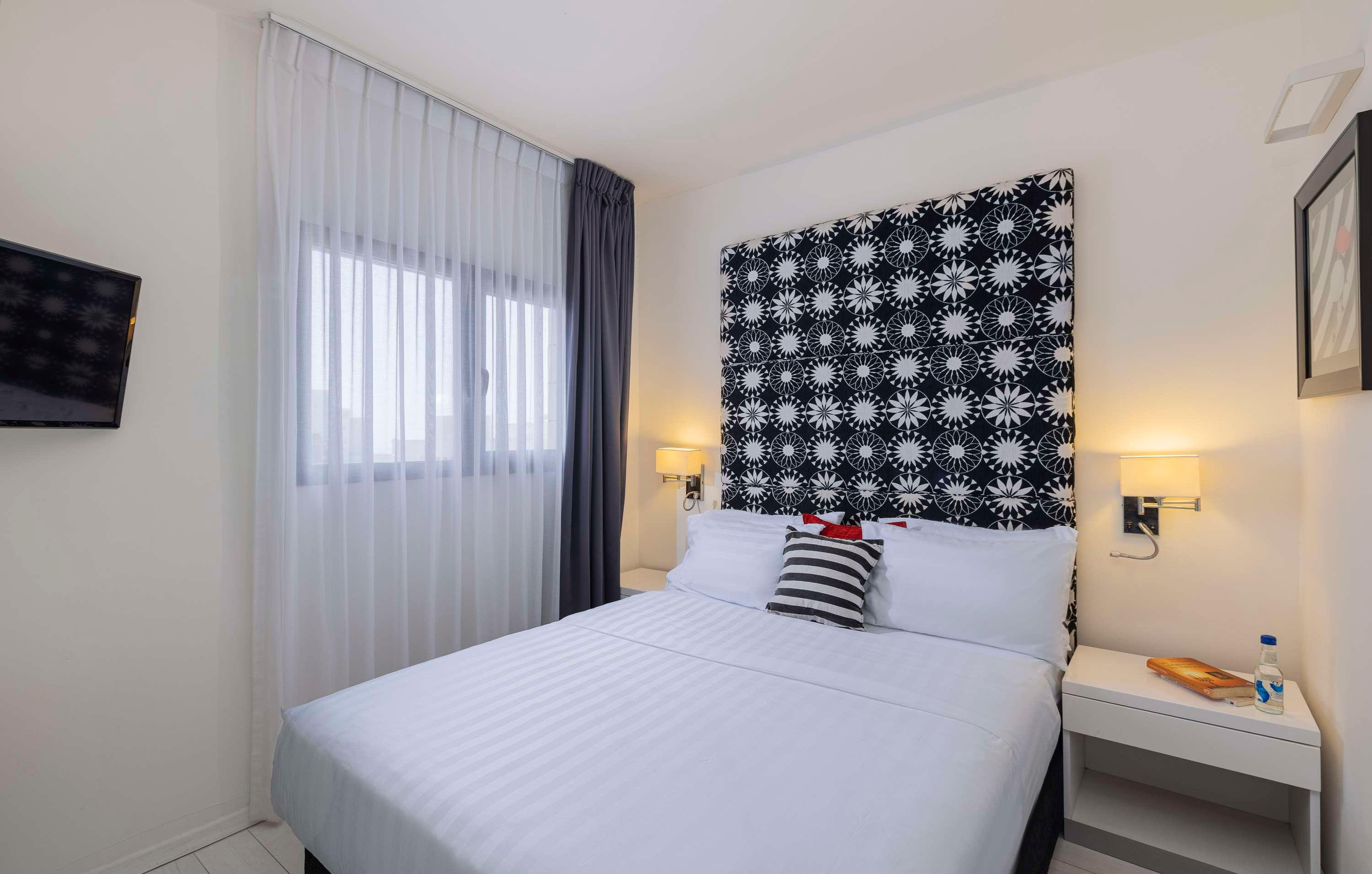 best western regency suites