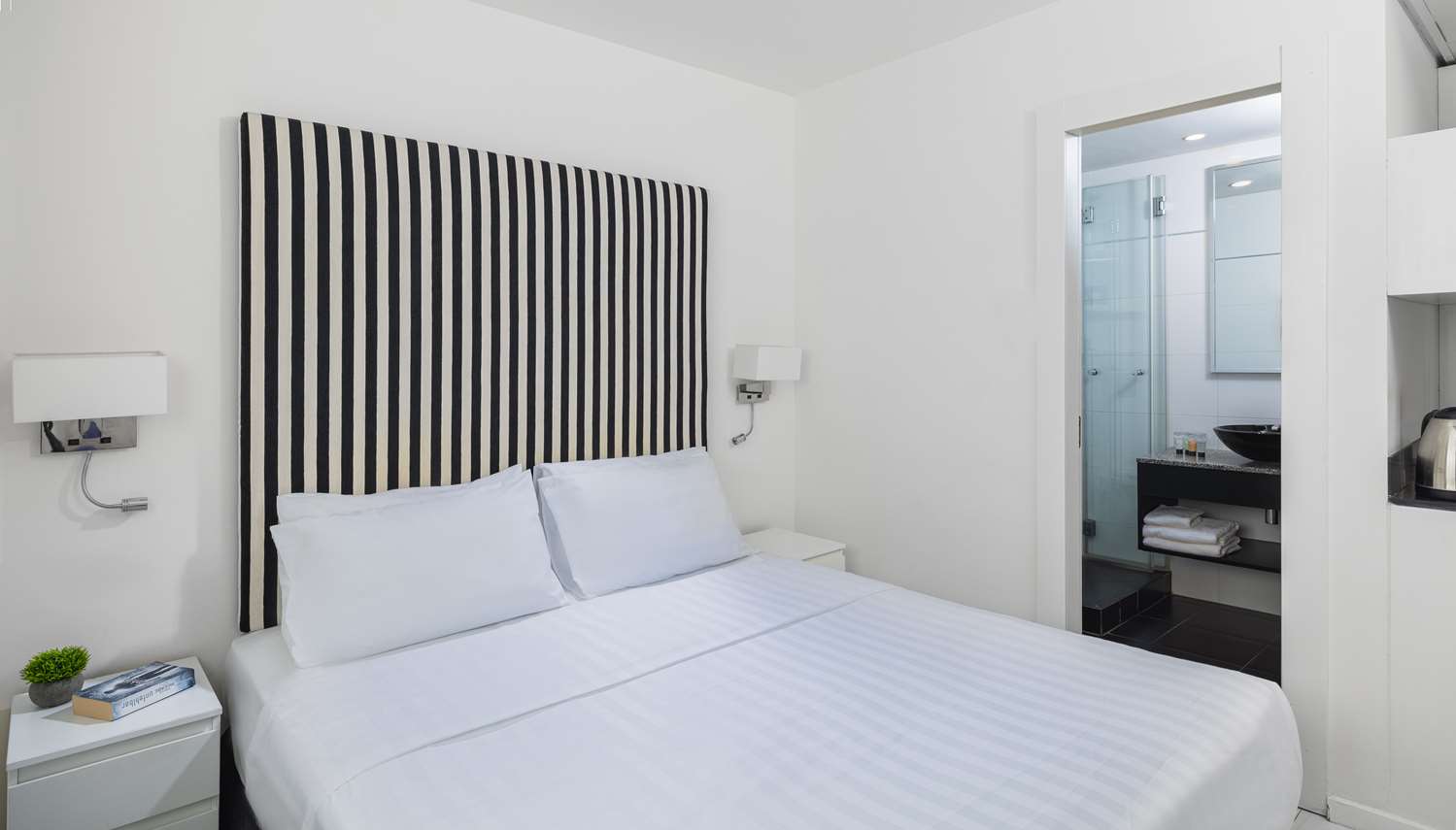 best western regency suites