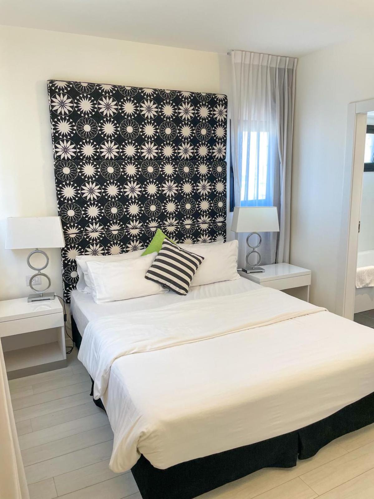 best western regency suites