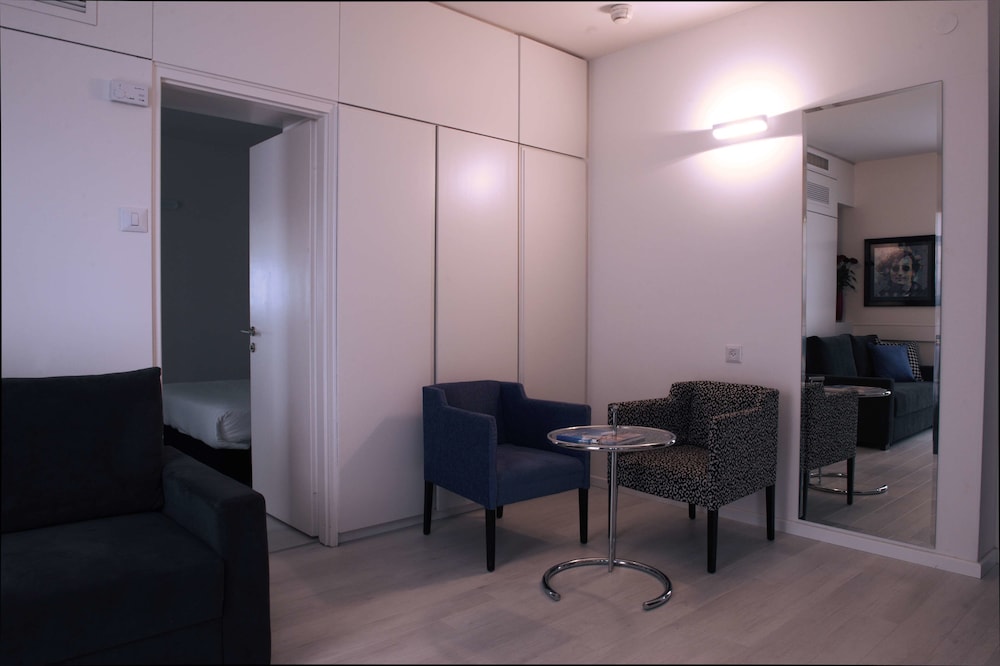 best western regency suites