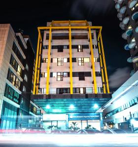 best western regency suites