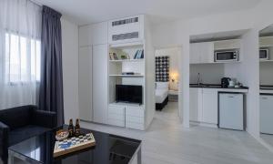best western regency suites