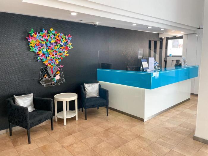 best western regency suites