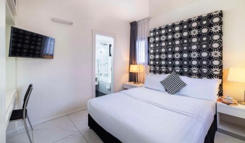 best western regency suites