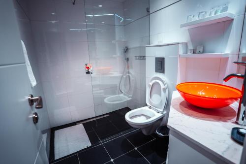 best western regency suites