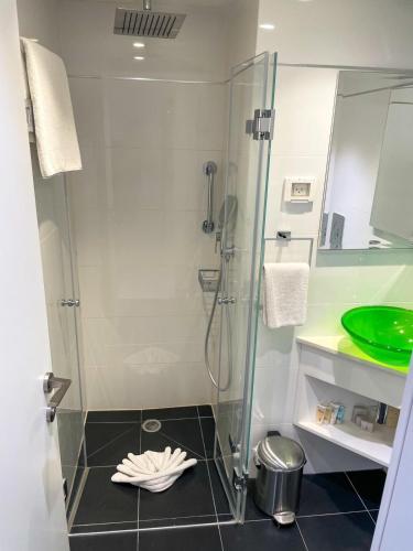 best western regency suites