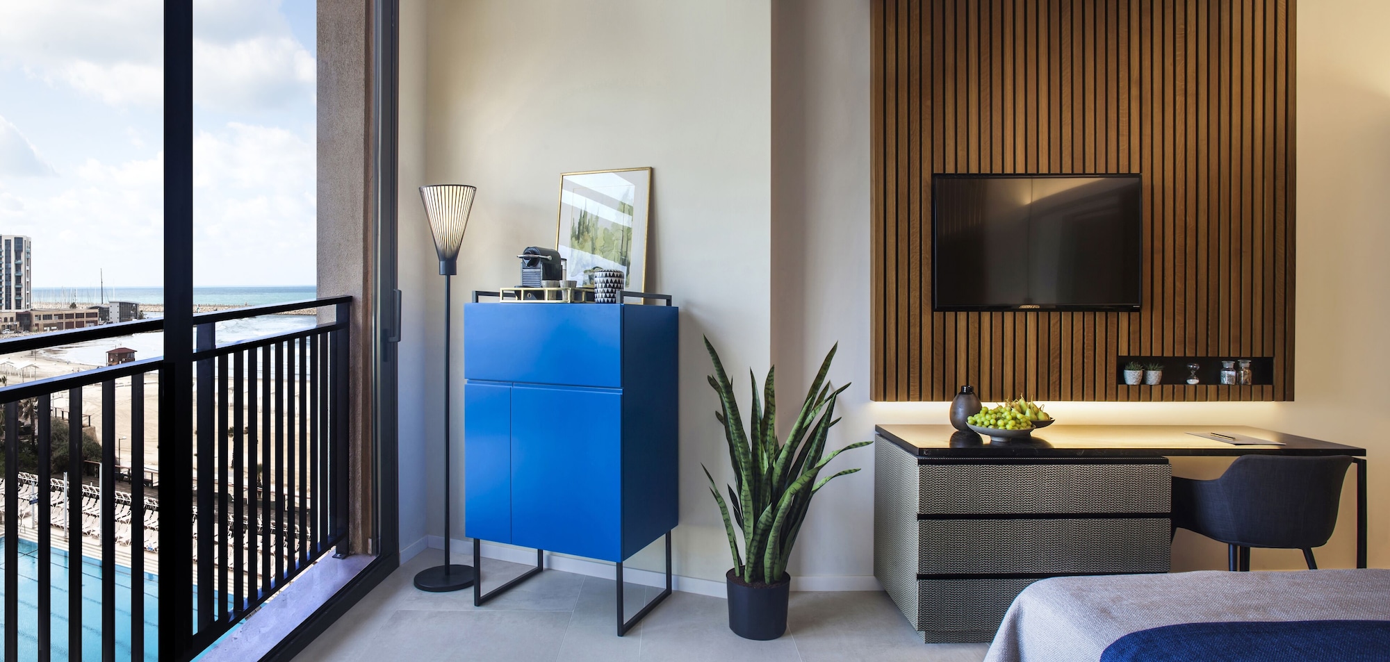 dan accadia hotel