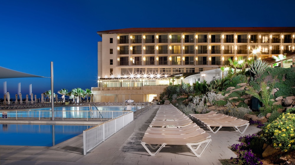 dan accadia hotel