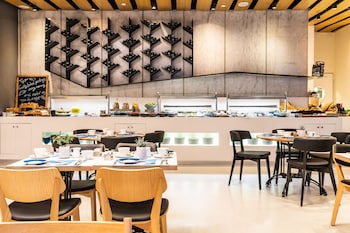 tal by the beach an atlas boutique hotel