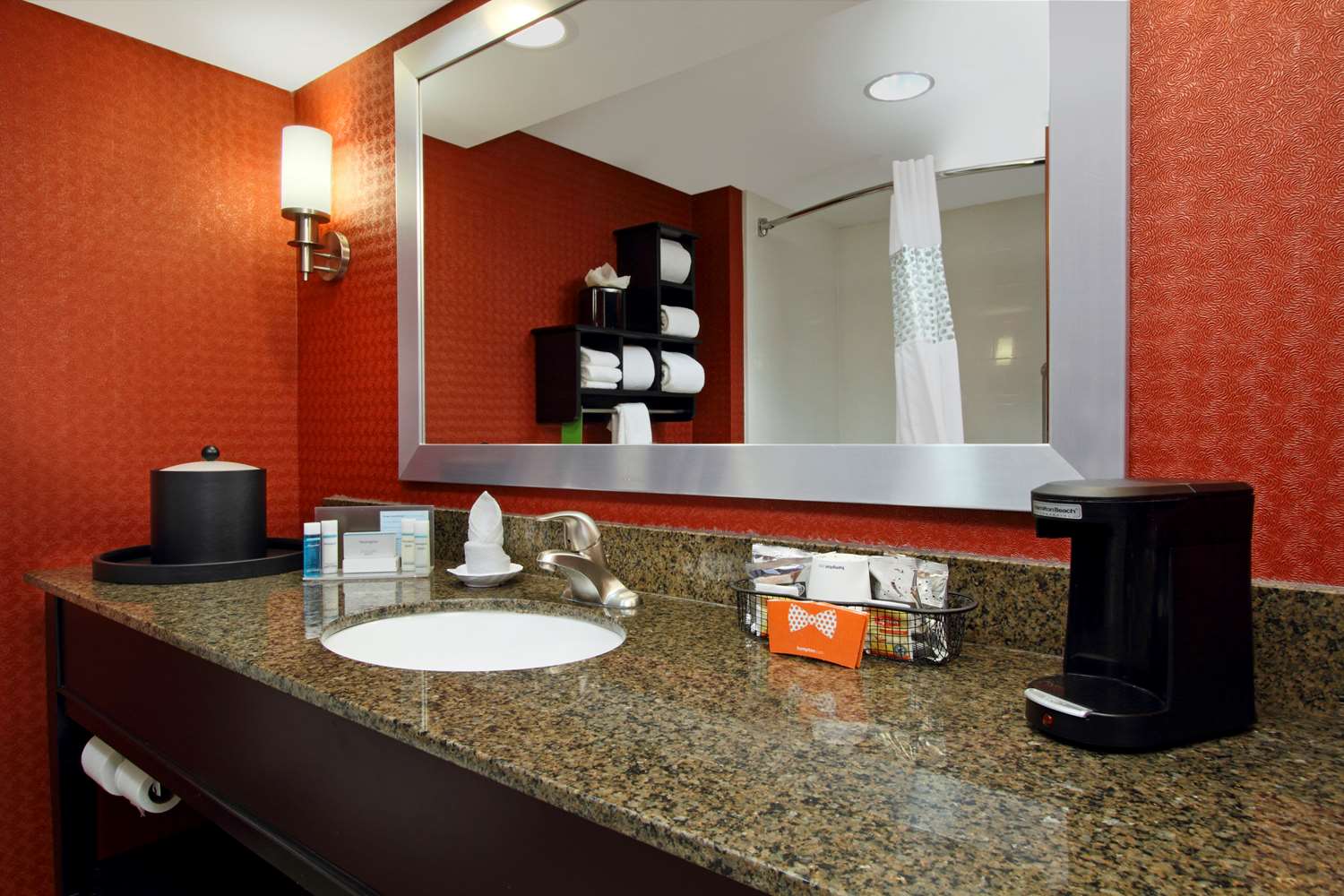 hampton inn columbus airport