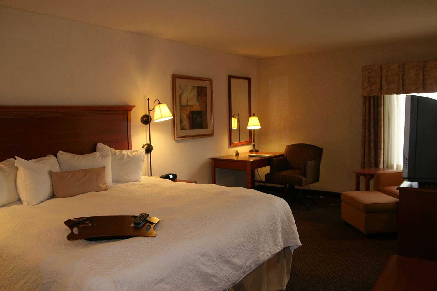 hampton inn columbus airport
