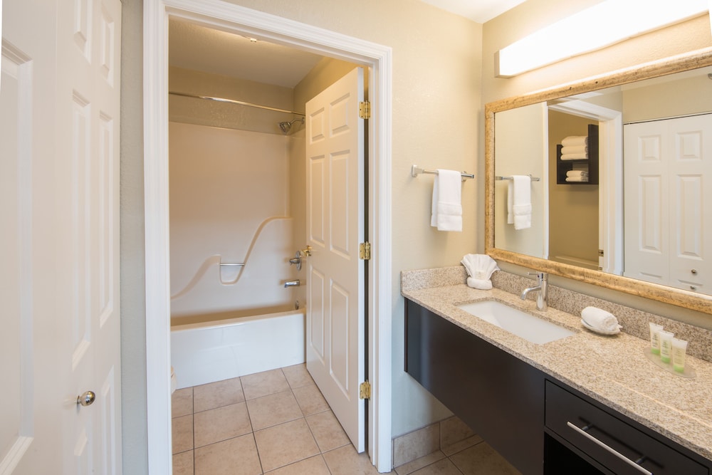 staybridge suites columbus airport by ihg