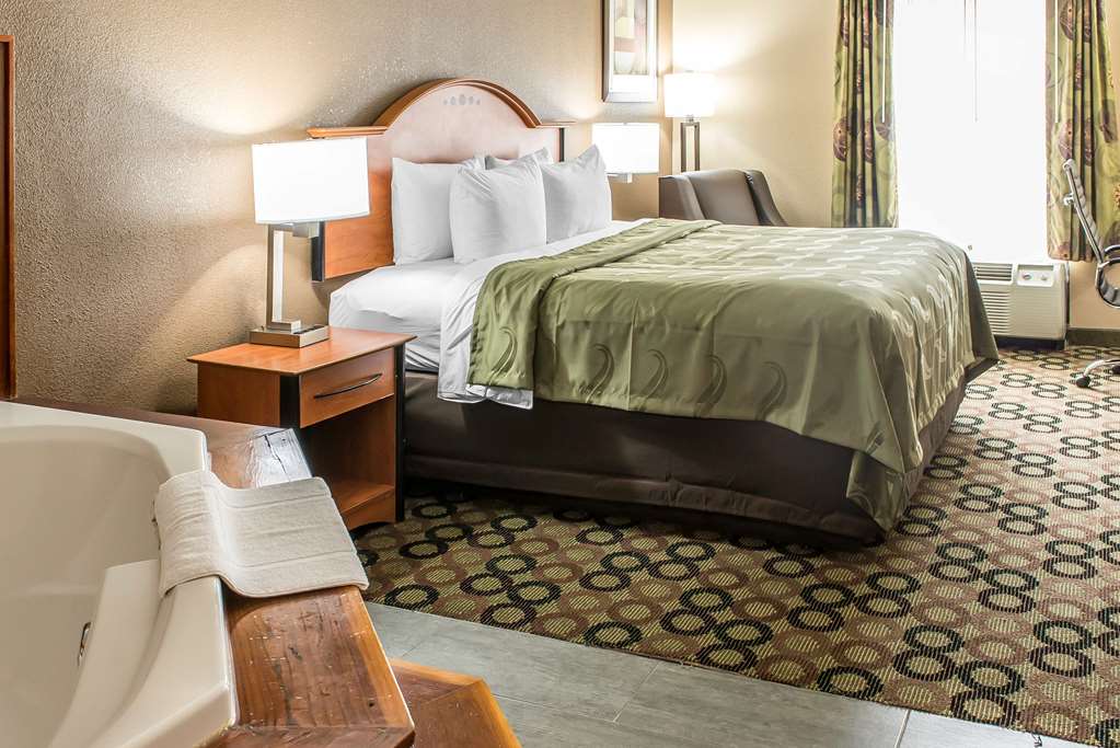 quality inn and suites columbus west hilliard
