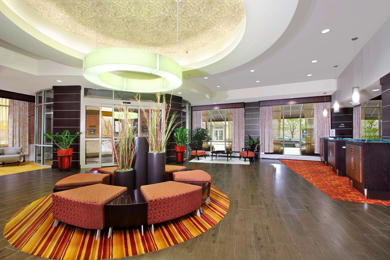 hampton inn and suites columbus downtown