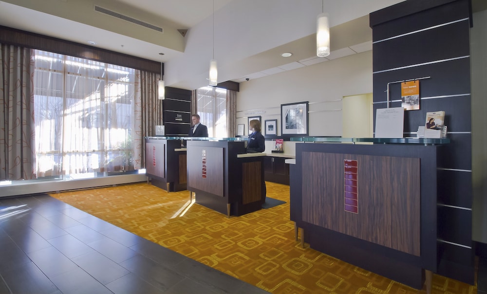 hampton inn and suites columbus downtown