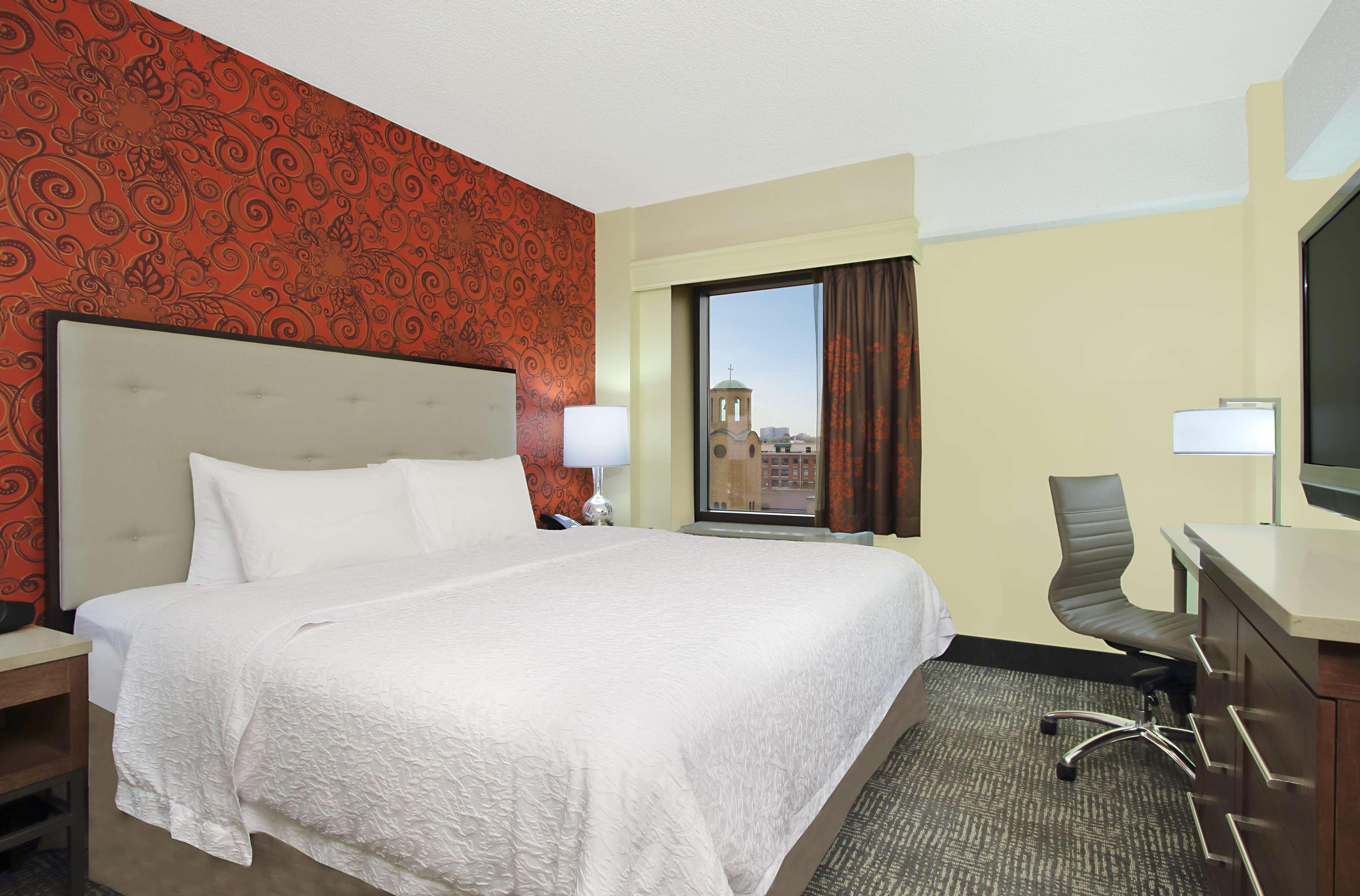 hampton inn and suites columbus downtown