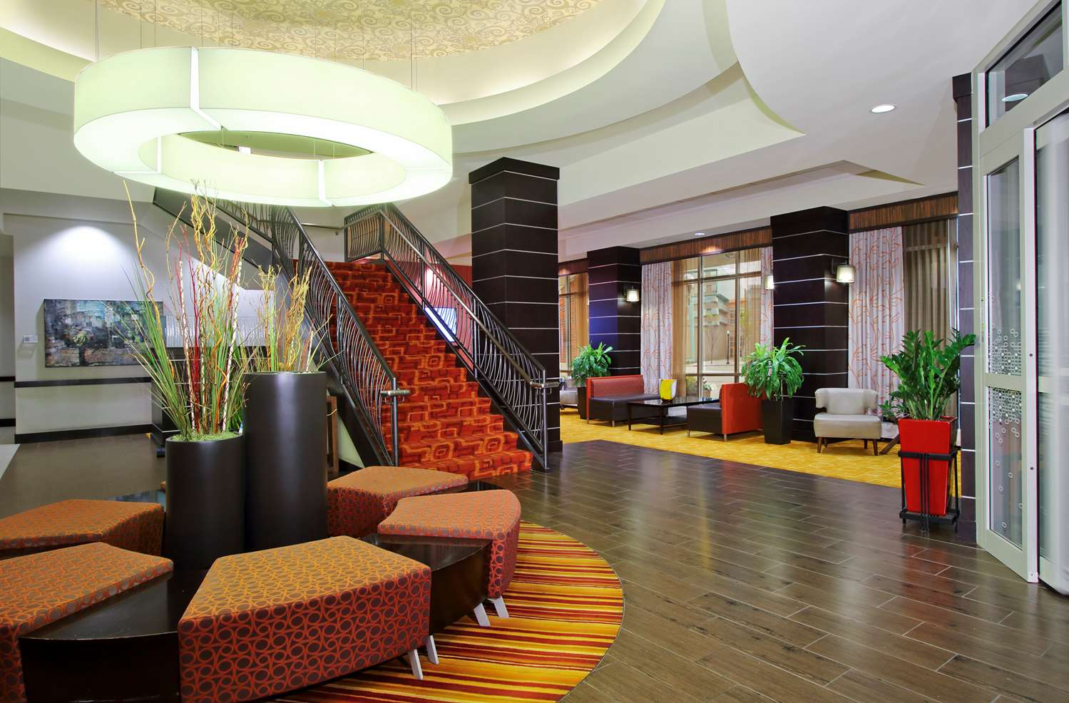 hampton inn and suites columbus downtown