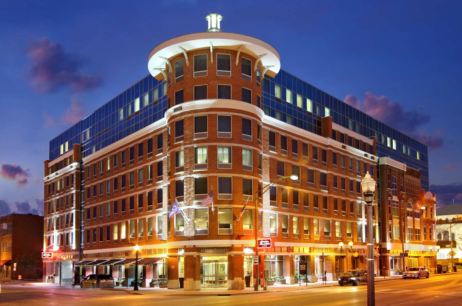 hampton inn and suites columbus downtown