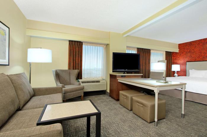 hampton inn and suites columbus downtown