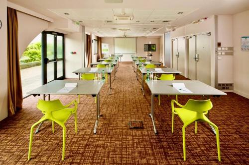 holiday inn lyon vaise by ihg