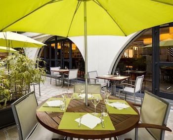 holiday inn lyon vaise by ihg