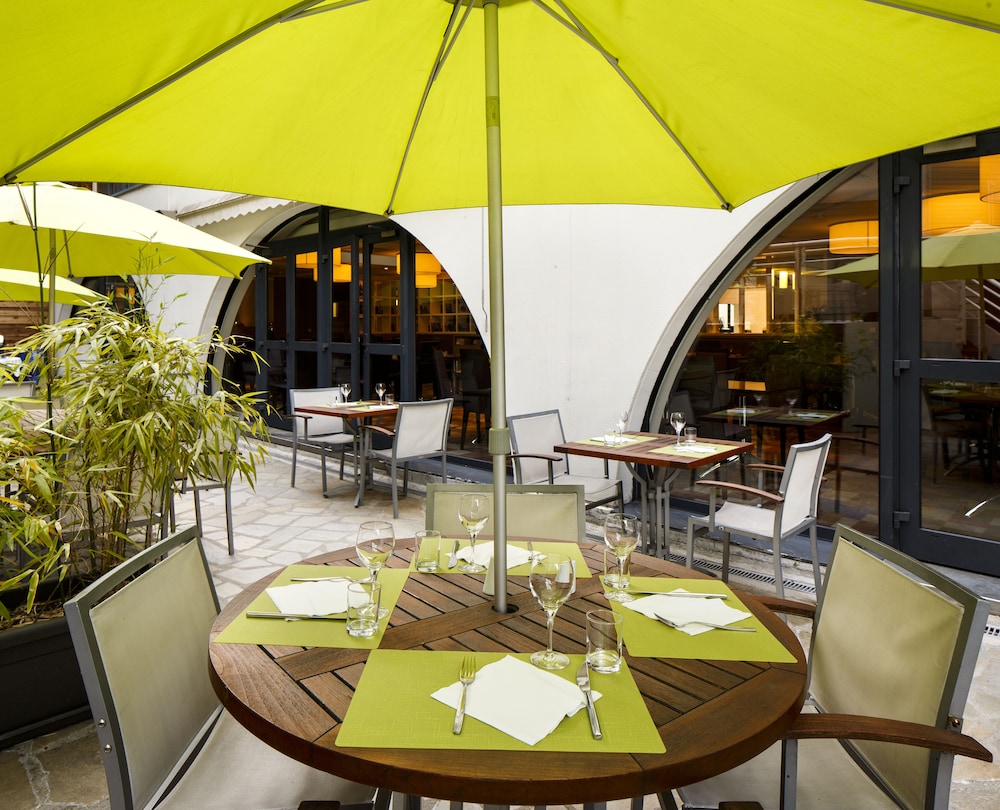 holiday inn lyon vaise by ihg