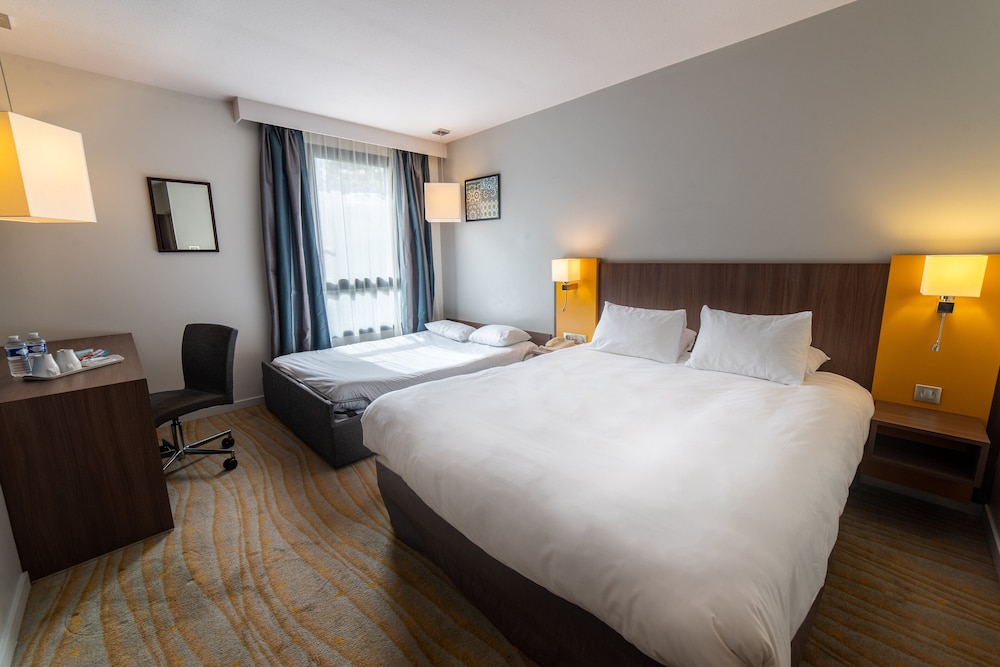 holiday inn lyon vaise by ihg
