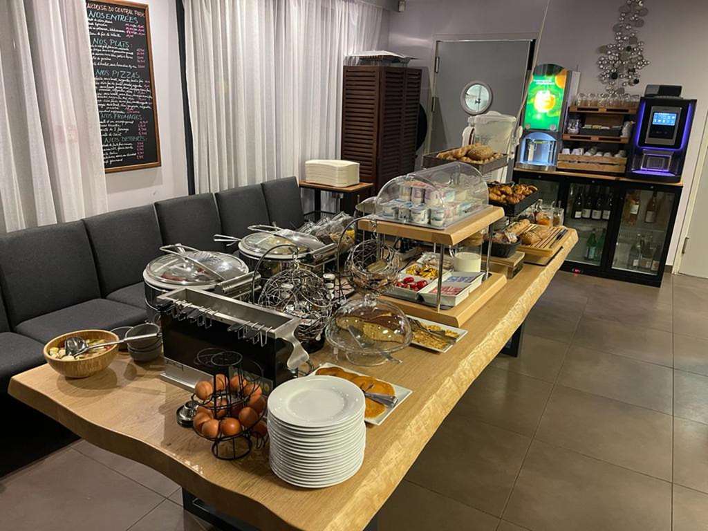 kyriad lyon sud sainte foy